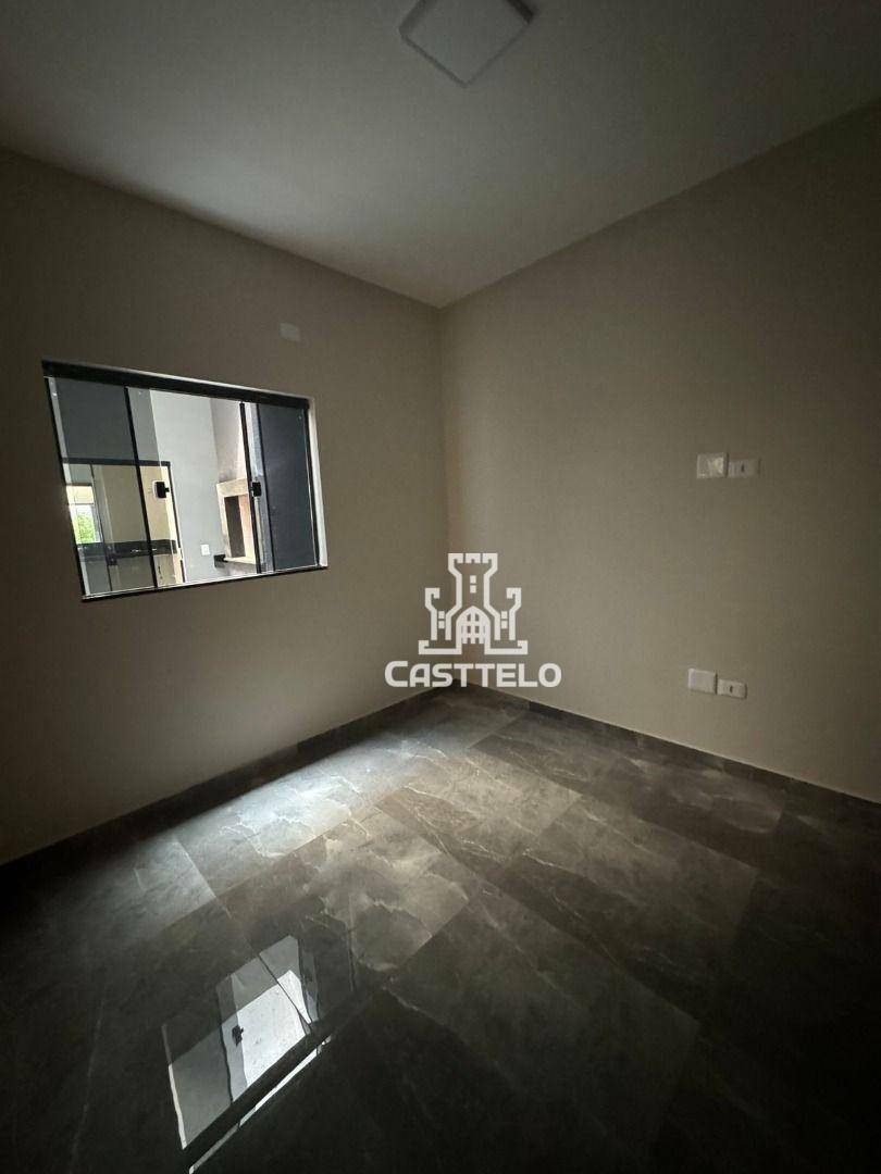 Casa à venda com 3 quartos, 80m² - Foto 14