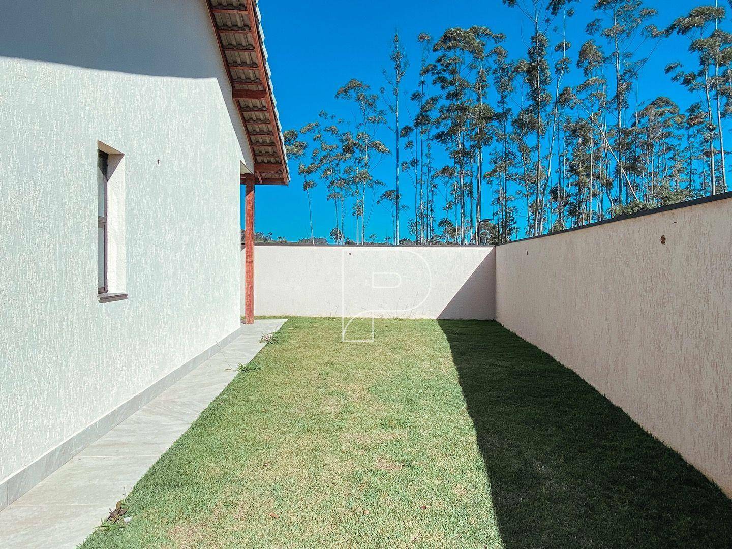 Casa de Condomínio à venda com 3 quartos, 220m² - Foto 28