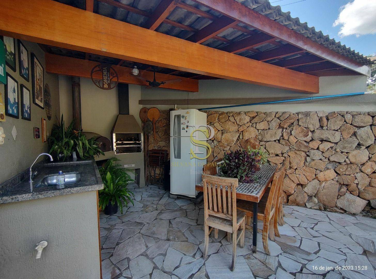 Casa para alugar com 3 quartos, 260m² - Foto 7