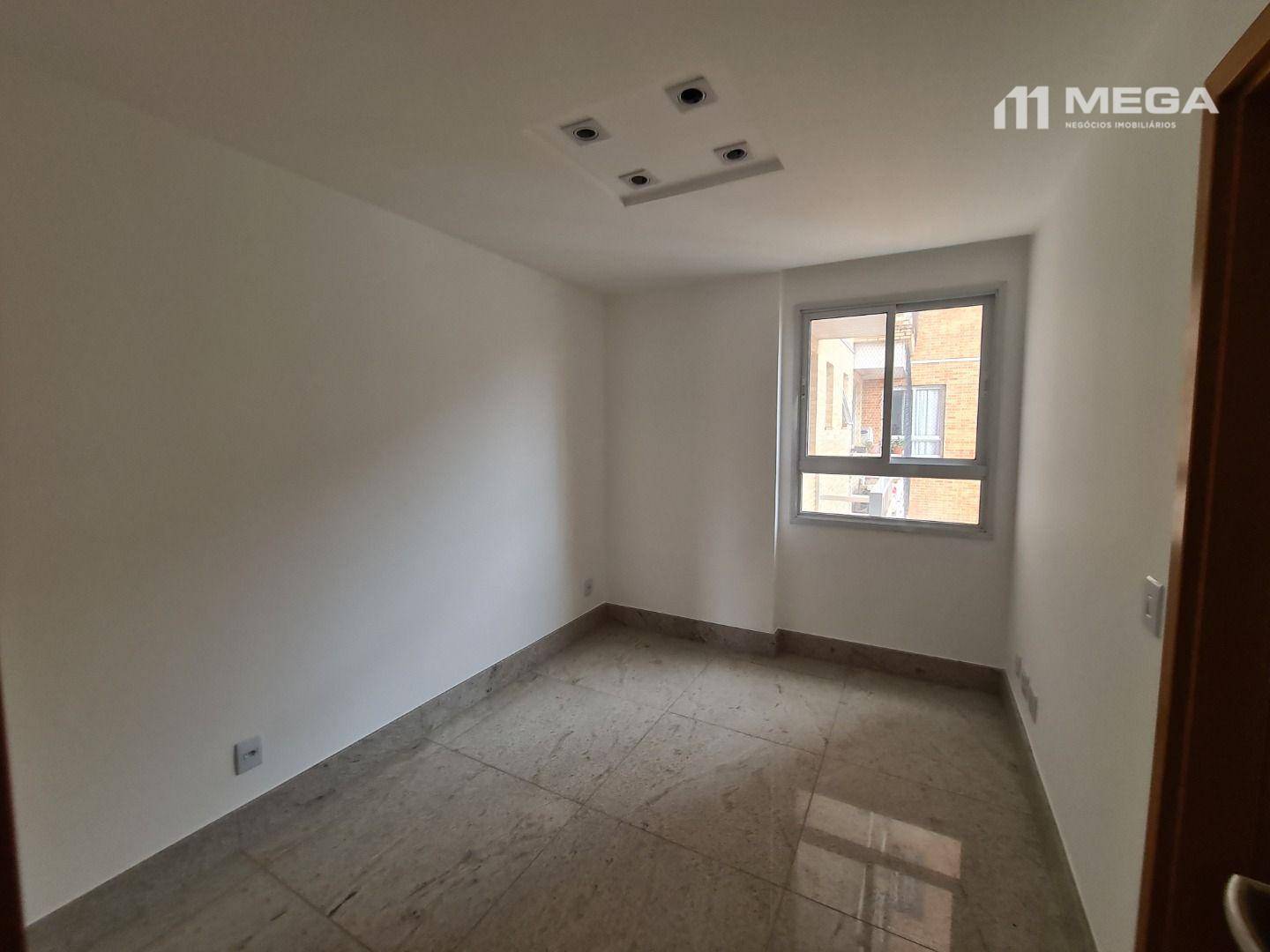 Apartamento à venda com 4 quartos, 141m² - Foto 10