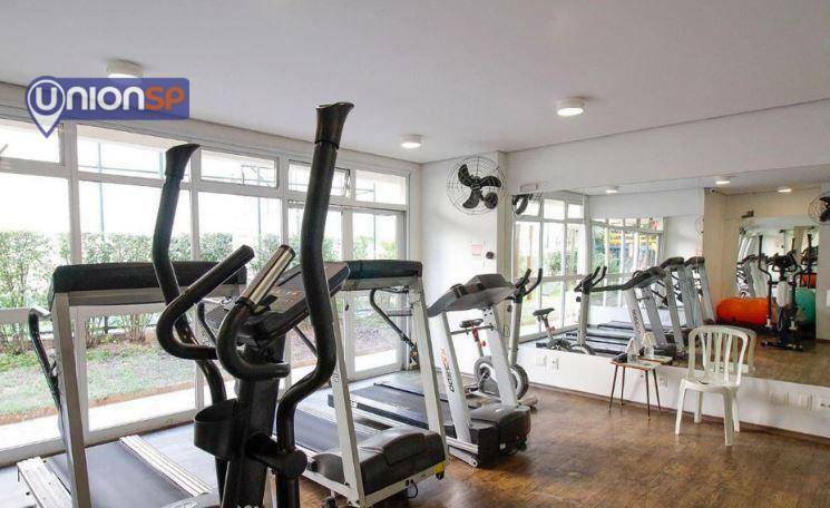 Apartamento à venda com 2 quartos, 55m² - Foto 15