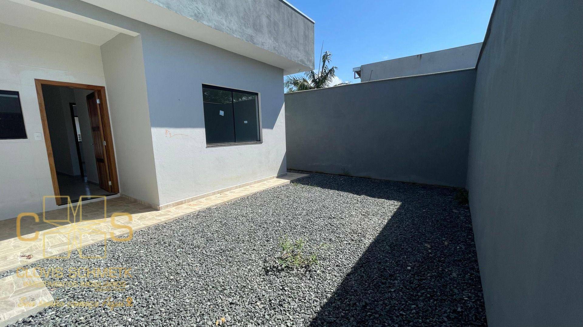 Casa à venda com 2 quartos, 60m² - Foto 11