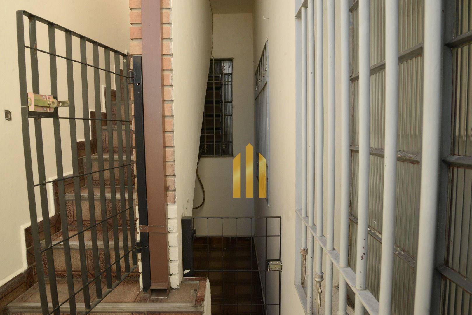 Sobrado à venda com 4 quartos, 600m² - Foto 48