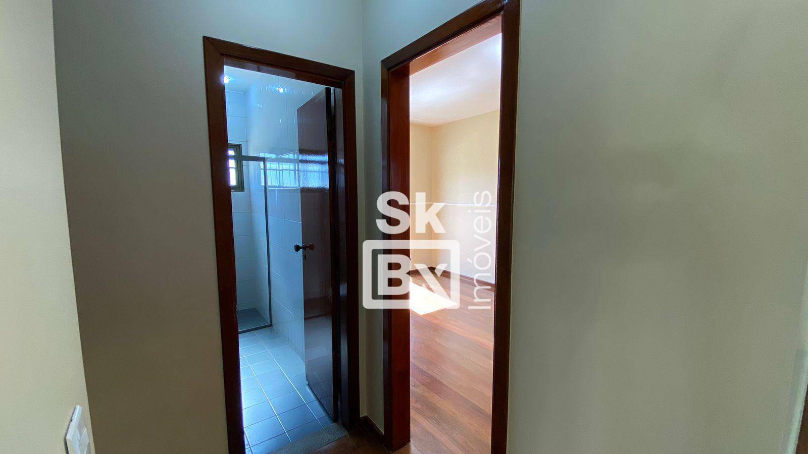 Casa à venda com 5 quartos, 430m² - Foto 37