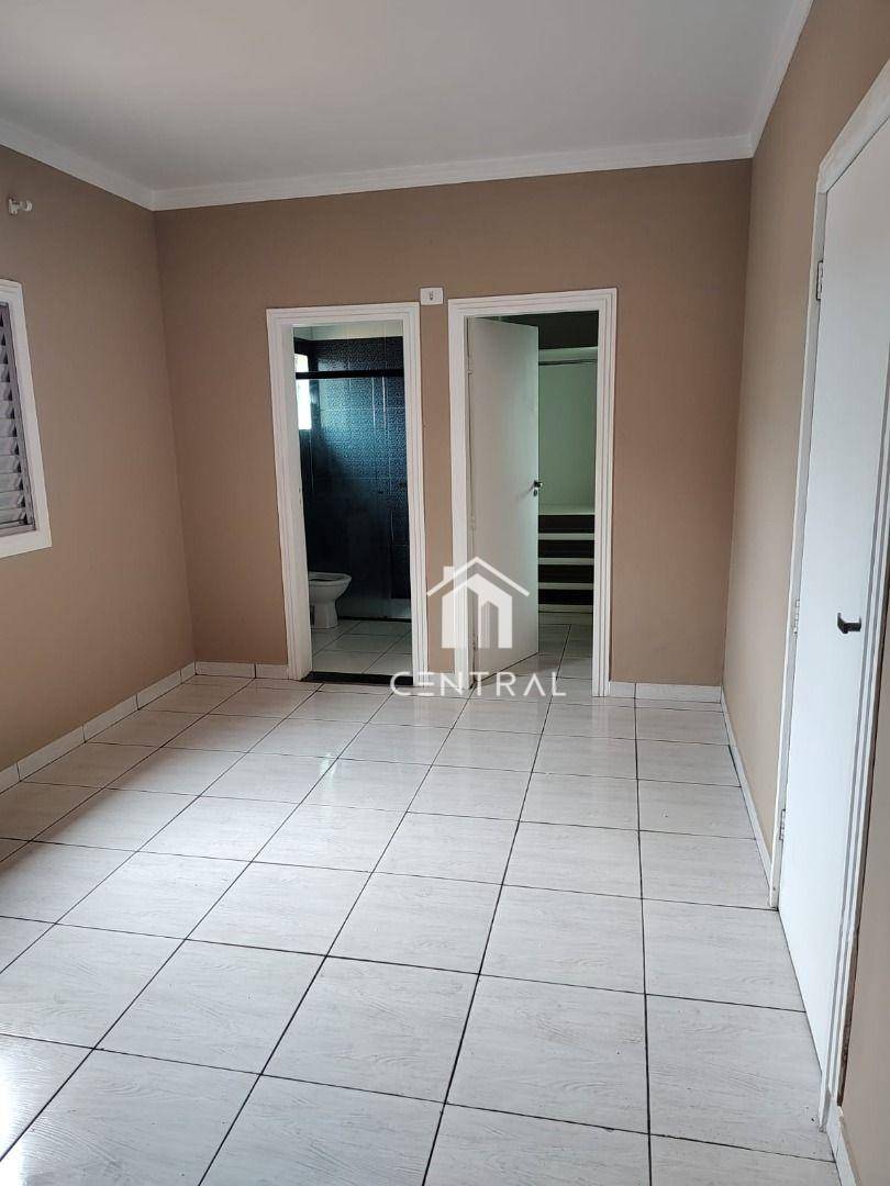 Casa à venda com 3 quartos, 180m² - Foto 17