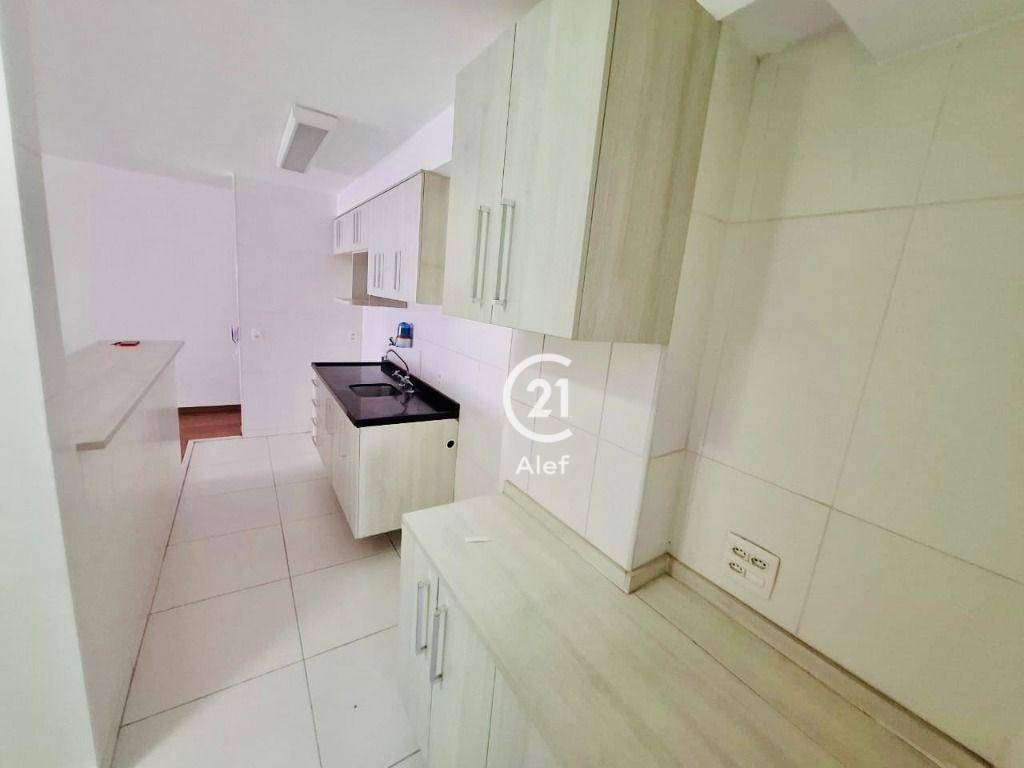 Apartamento para alugar com 2 quartos, 108m² - Foto 10