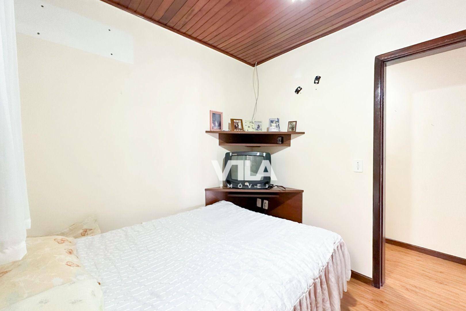 Casa à venda com 3 quartos, 200m² - Foto 15