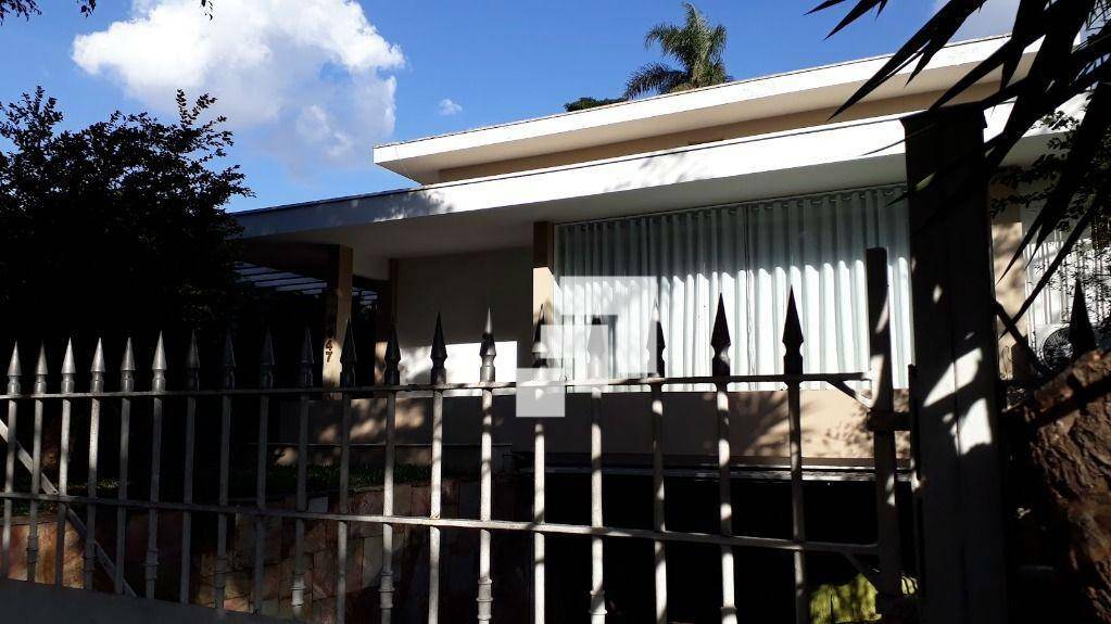 Sobrado à venda com 5 quartos, 500m² - Foto 2
