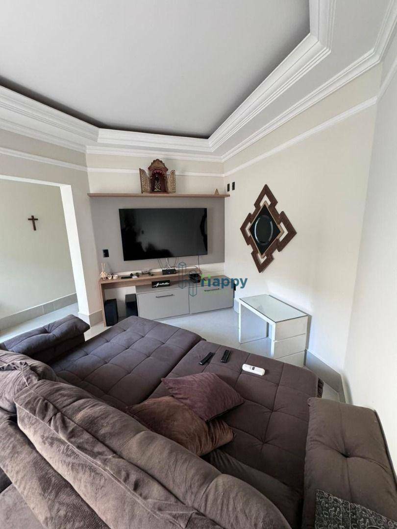 Casa de Condomínio para alugar com 4 quartos, 307m² - Foto 11