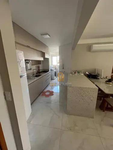 Apartamento à venda com 3 quartos, 78m² - Foto 1