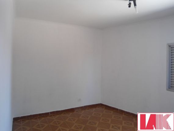 Casa para alugar com 2 quartos, 90m² - Foto 14