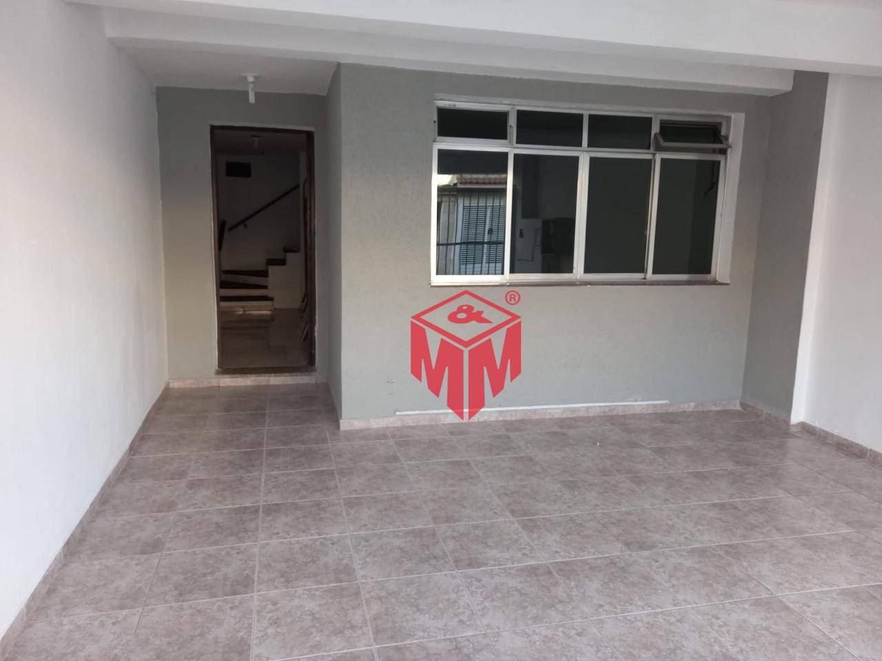 Sobrado à venda com 5 quartos, 190m² - Foto 1