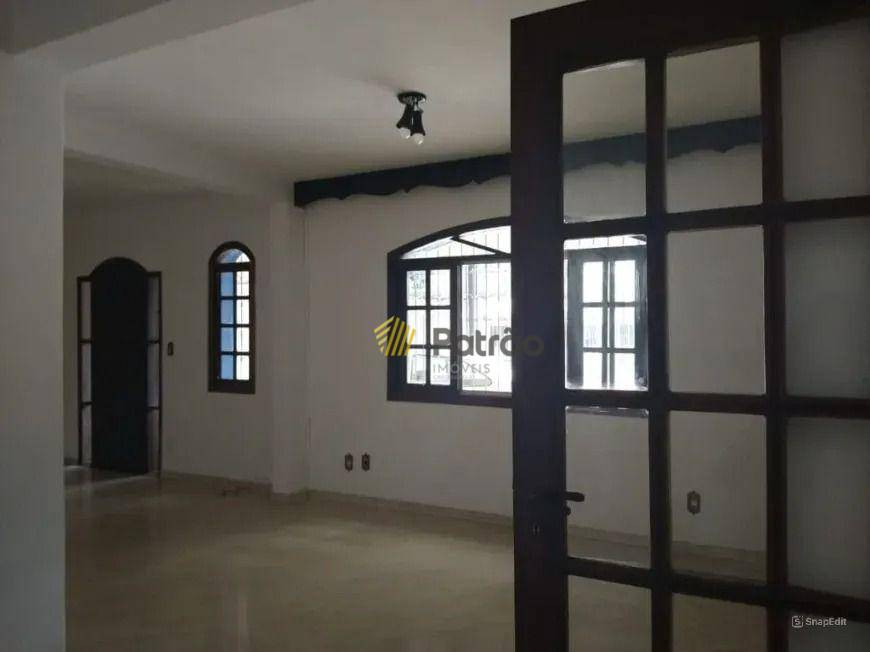 Casa à venda com 3 quartos, 130m² - Foto 7