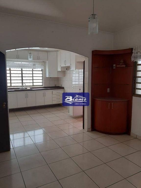 Sobrado à venda com 4 quartos, 352m² - Foto 11