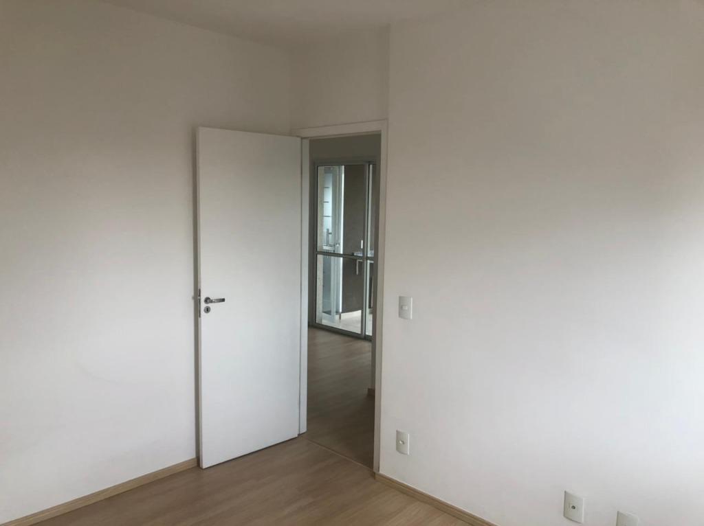 Apartamento para alugar com 2 quartos, 69m² - Foto 12