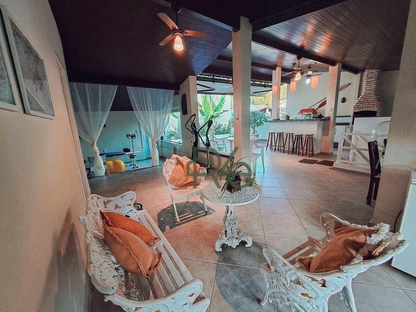 Casa de Condomínio à venda com 3 quartos, 300M2 - Foto 6