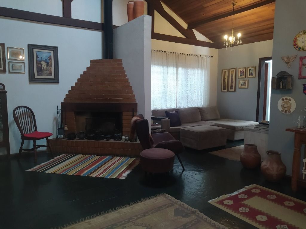 Casa à venda com 3 quartos, 250m² - Foto 9