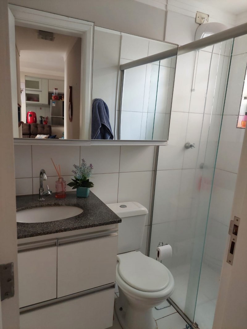 Apartamento à venda com 3 quartos, 55m² - Foto 3