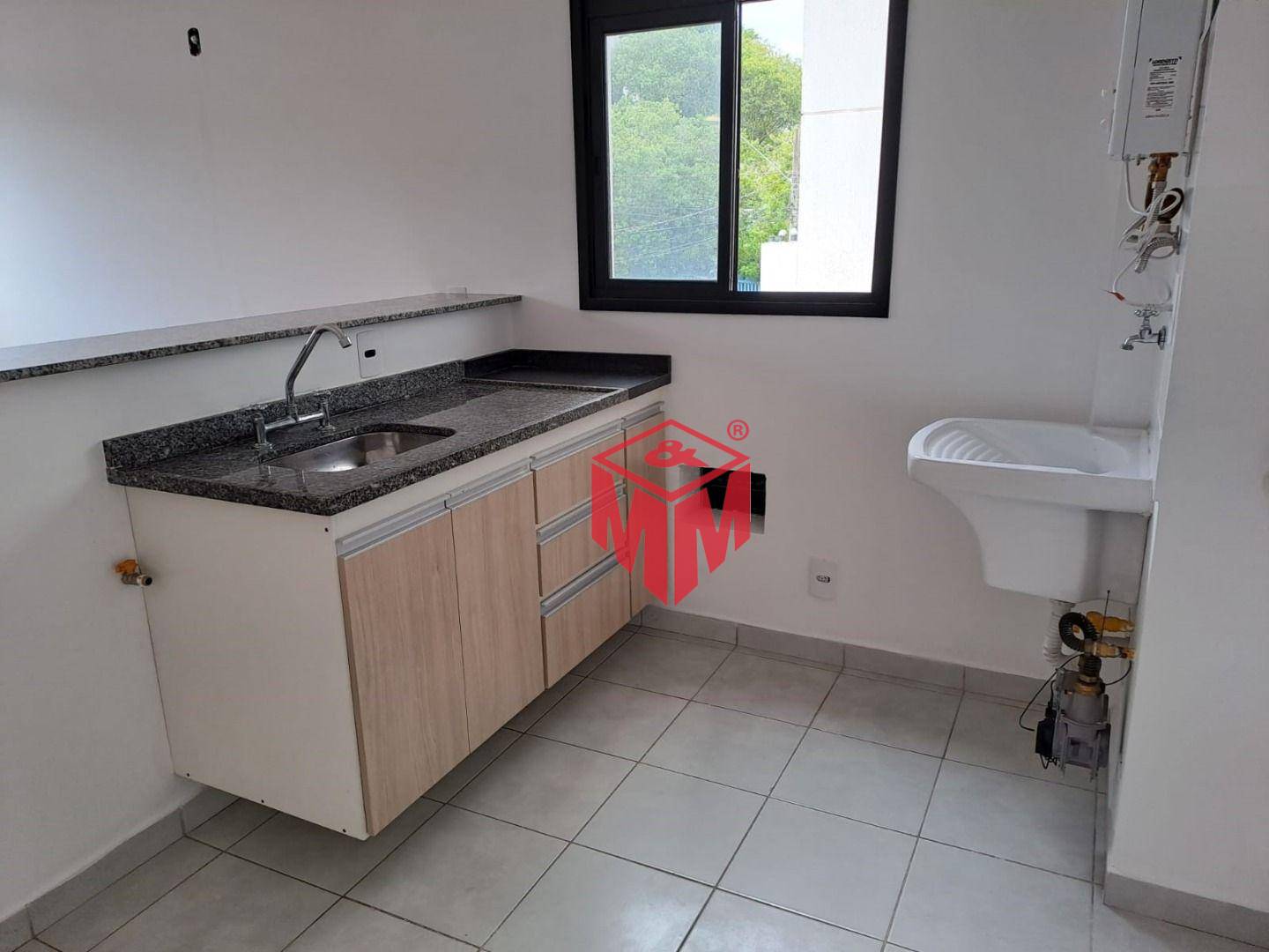 Apartamento à venda com 1 quarto, 37m² - Foto 4