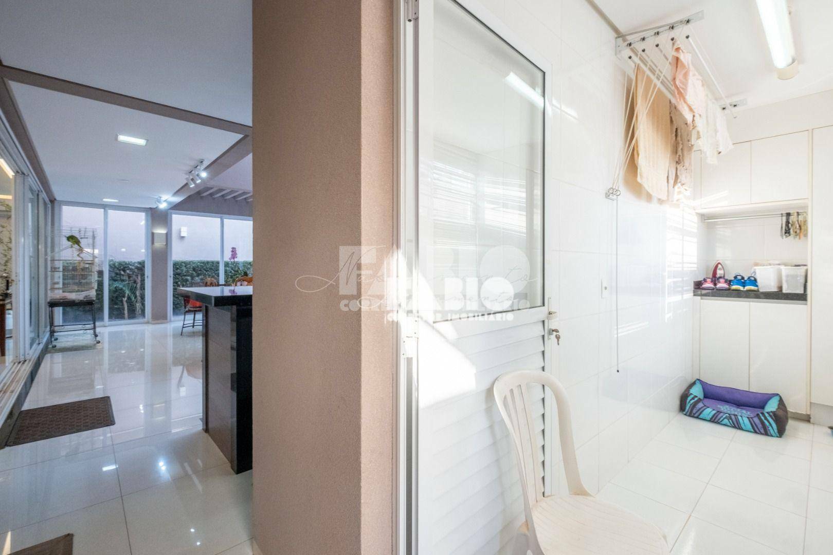 Casa de Condomínio à venda com 4 quartos, 450m² - Foto 20