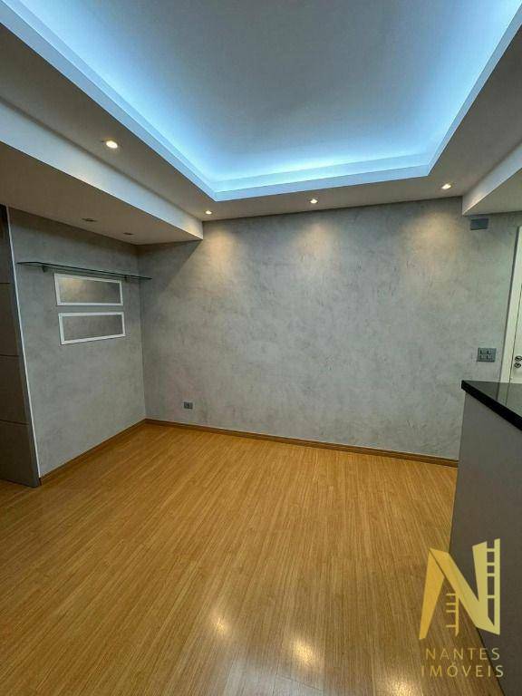 Apartamento à venda com 2 quartos, 69m² - Foto 4