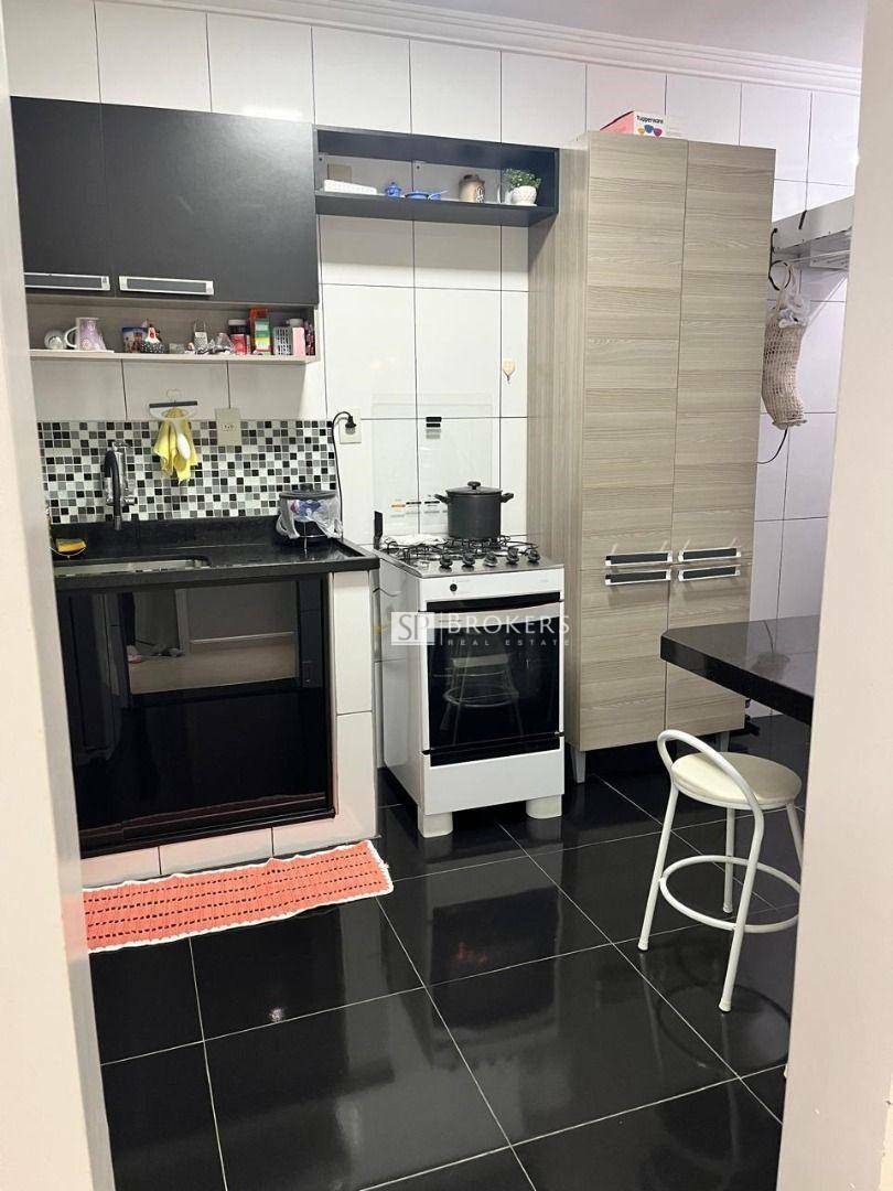 Apartamento à venda com 2 quartos, 60m² - Foto 4