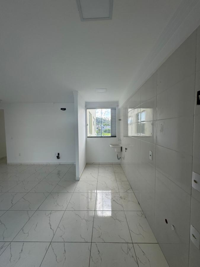 Apartamento à venda com 2 quartos, 60m² - Foto 6