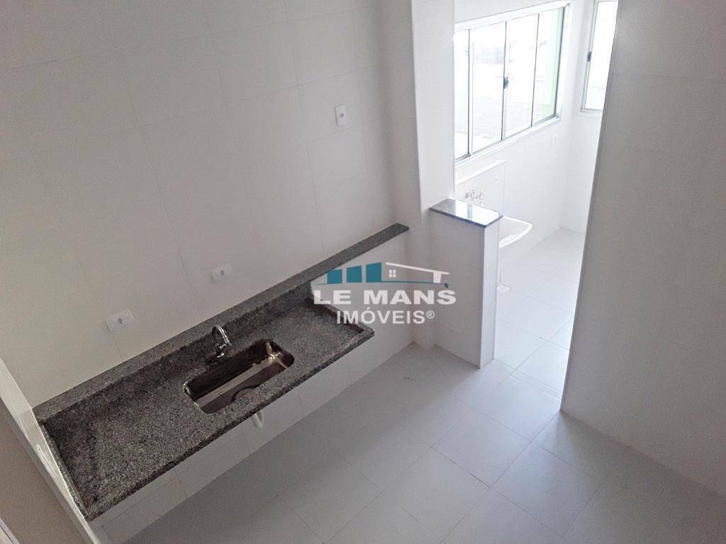 Apartamento à venda com 3 quartos, 70m² - Foto 9