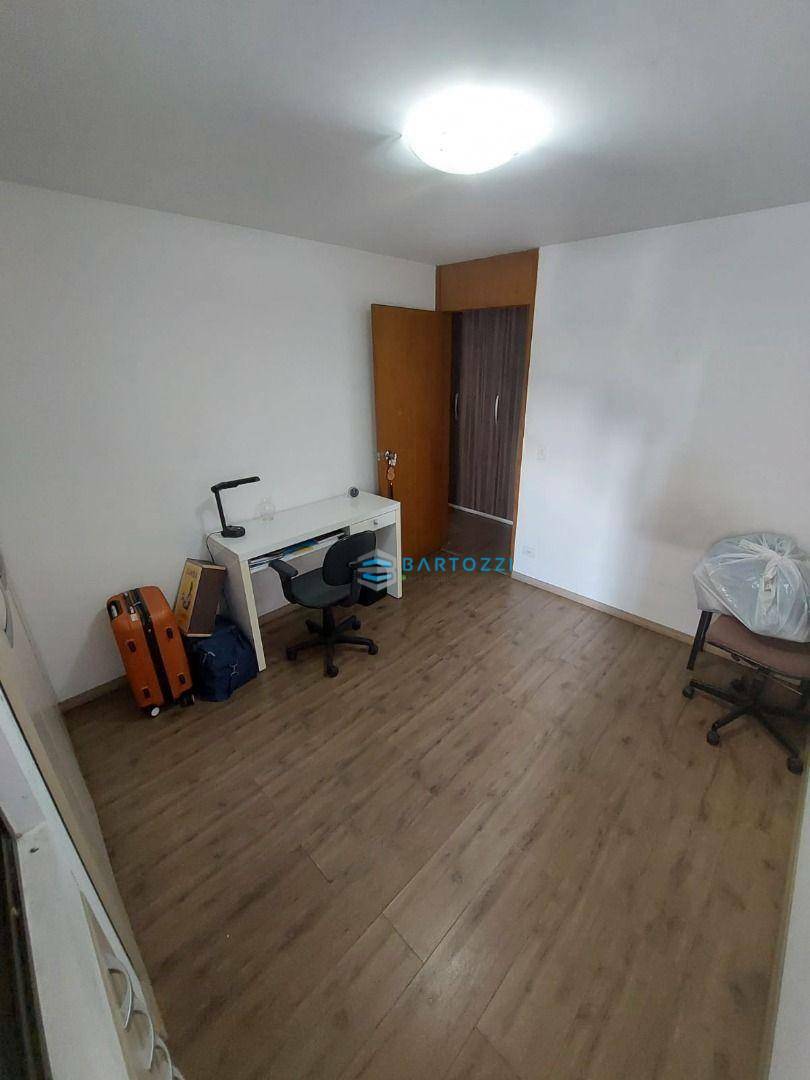 Apartamento à venda com 4 quartos, 125m² - Foto 13