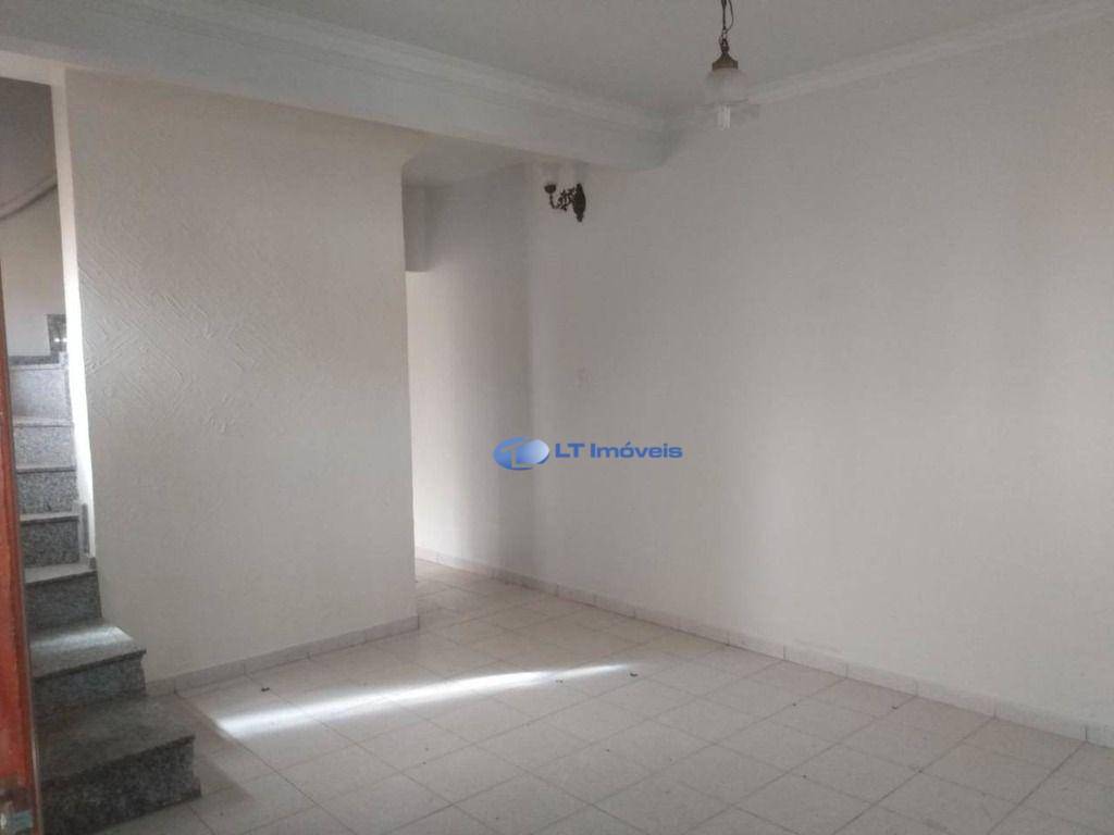 Casa à venda com 3 quartos, 158m² - Foto 9