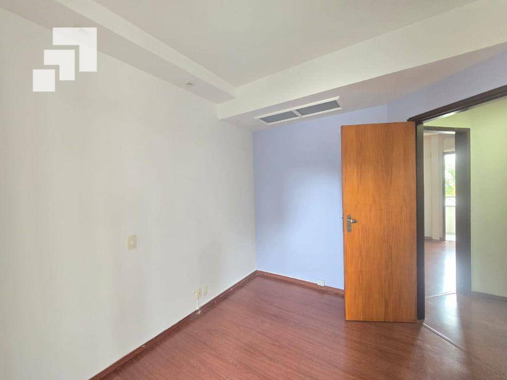 Sobrado à venda com 3 quartos, 192m² - Foto 11