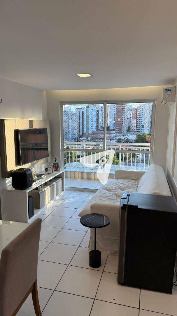 Apartamento à venda com 2 quartos, 58m² - Foto 4