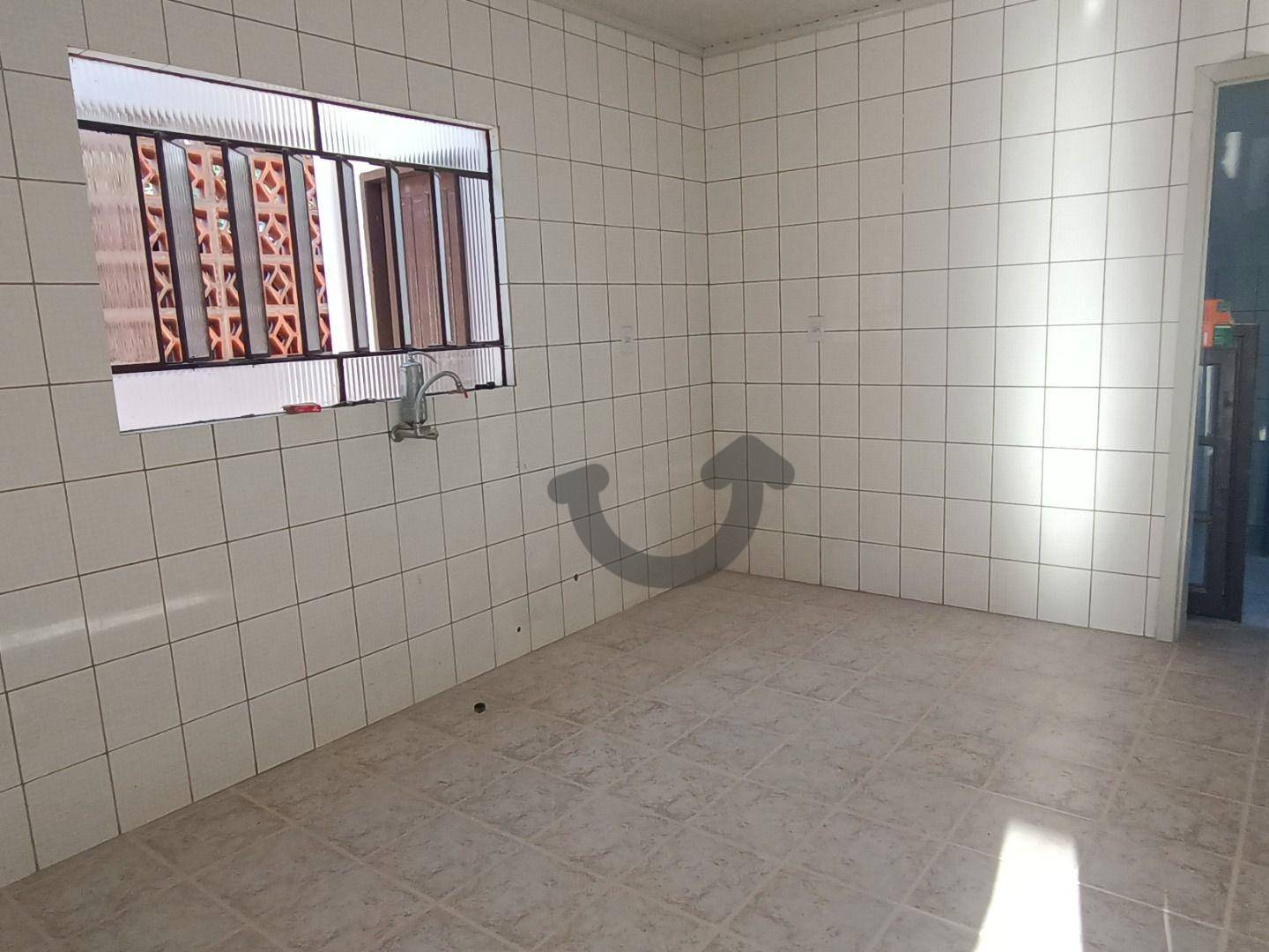 Casa à venda com 3 quartos, 130m² - Foto 4