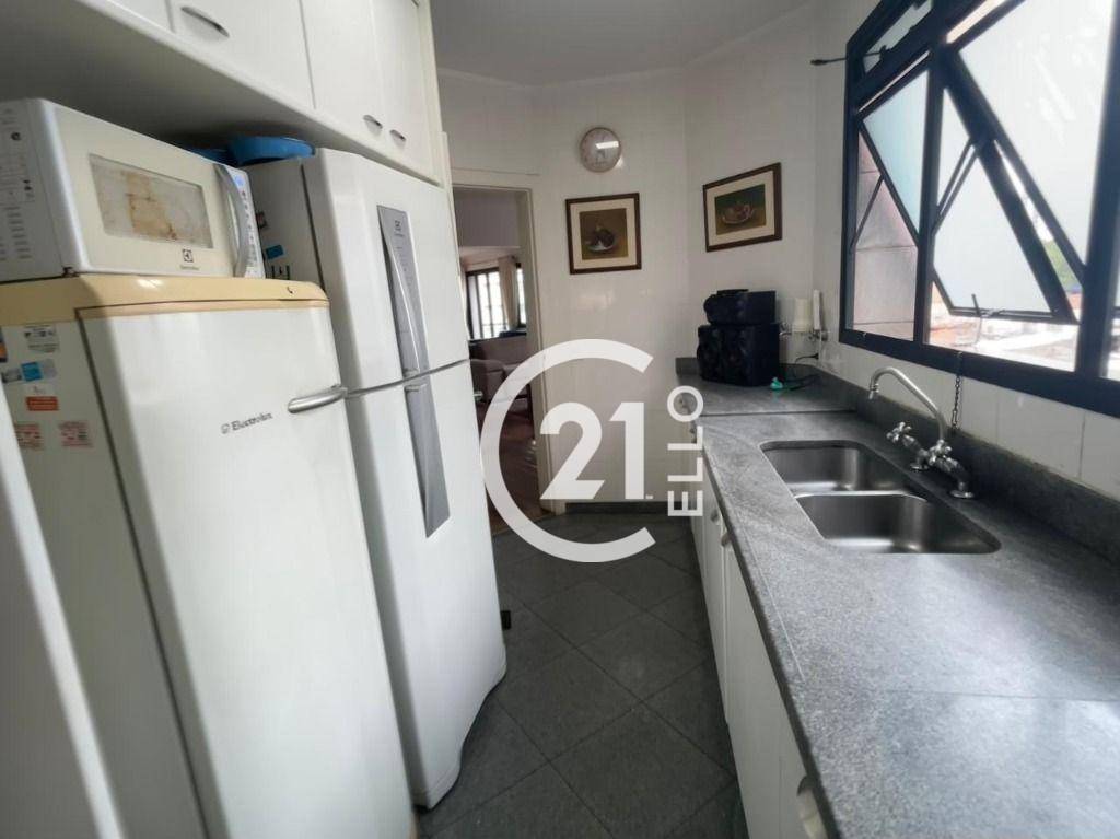 Apartamento à venda com 3 quartos, 192m² - Foto 25