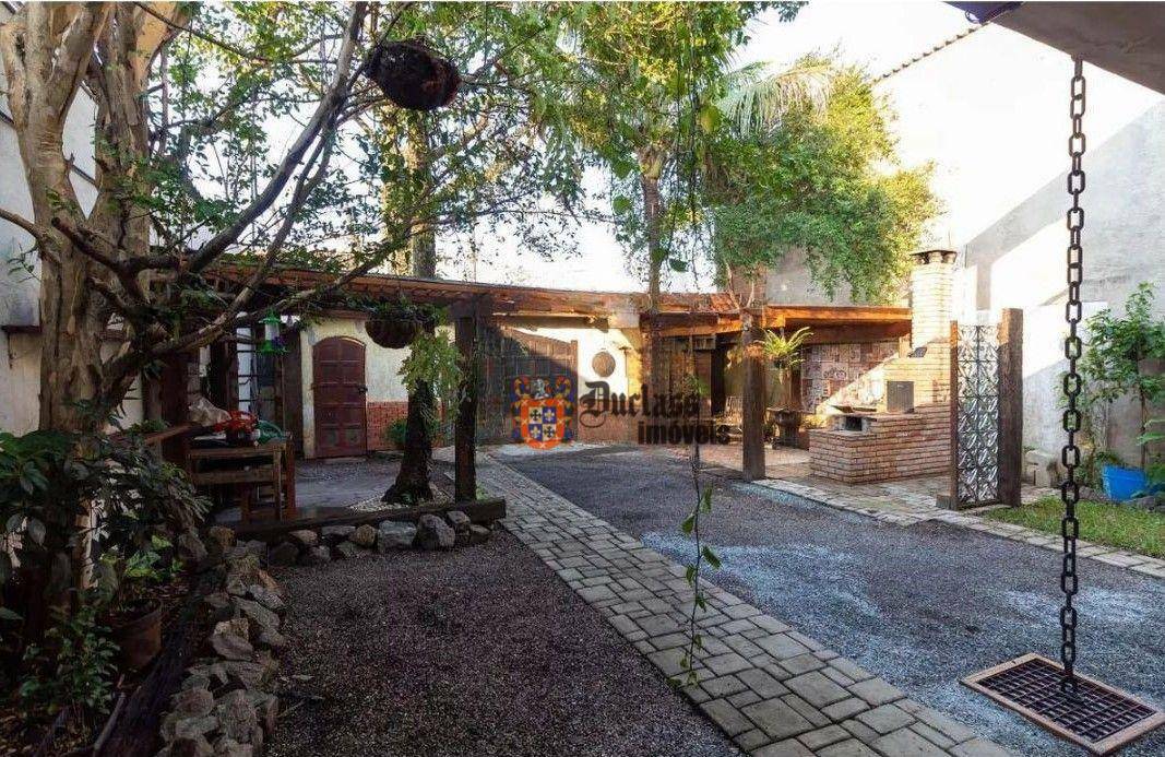 Casa à venda com 3 quartos, 250m² - Foto 5