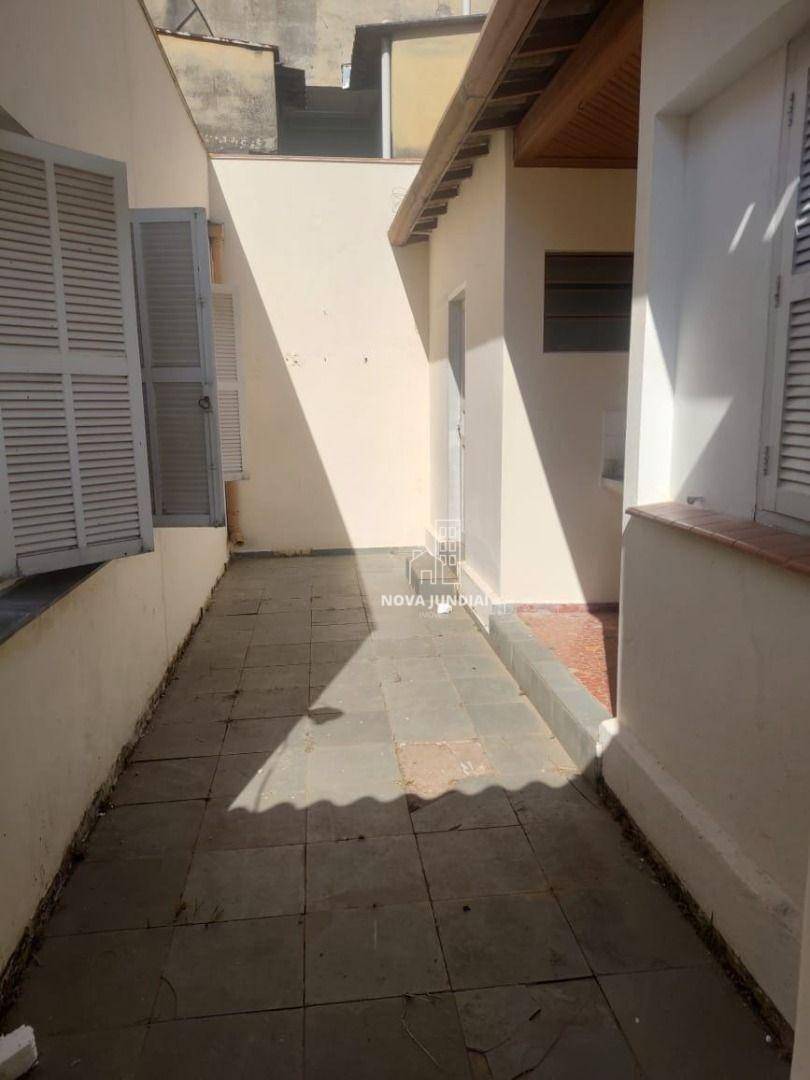 Casa para alugar com 3 quartos, 191m² - Foto 12