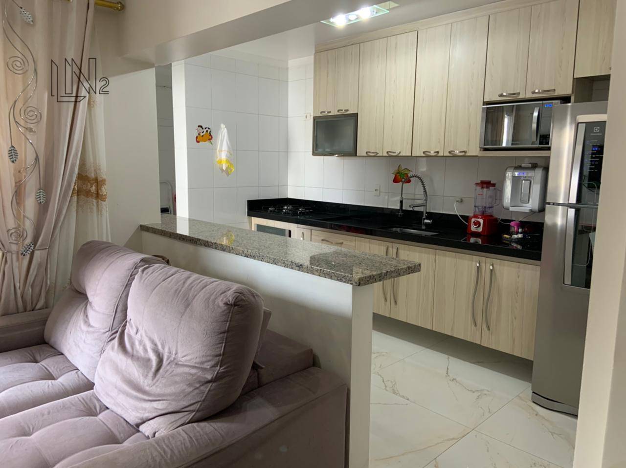 Apartamento à venda com 2 quartos, 72m² - Foto 3