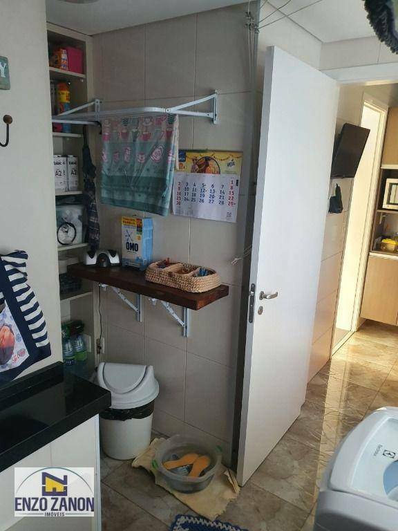 Apartamento à venda com 3 quartos, 130m² - Foto 19