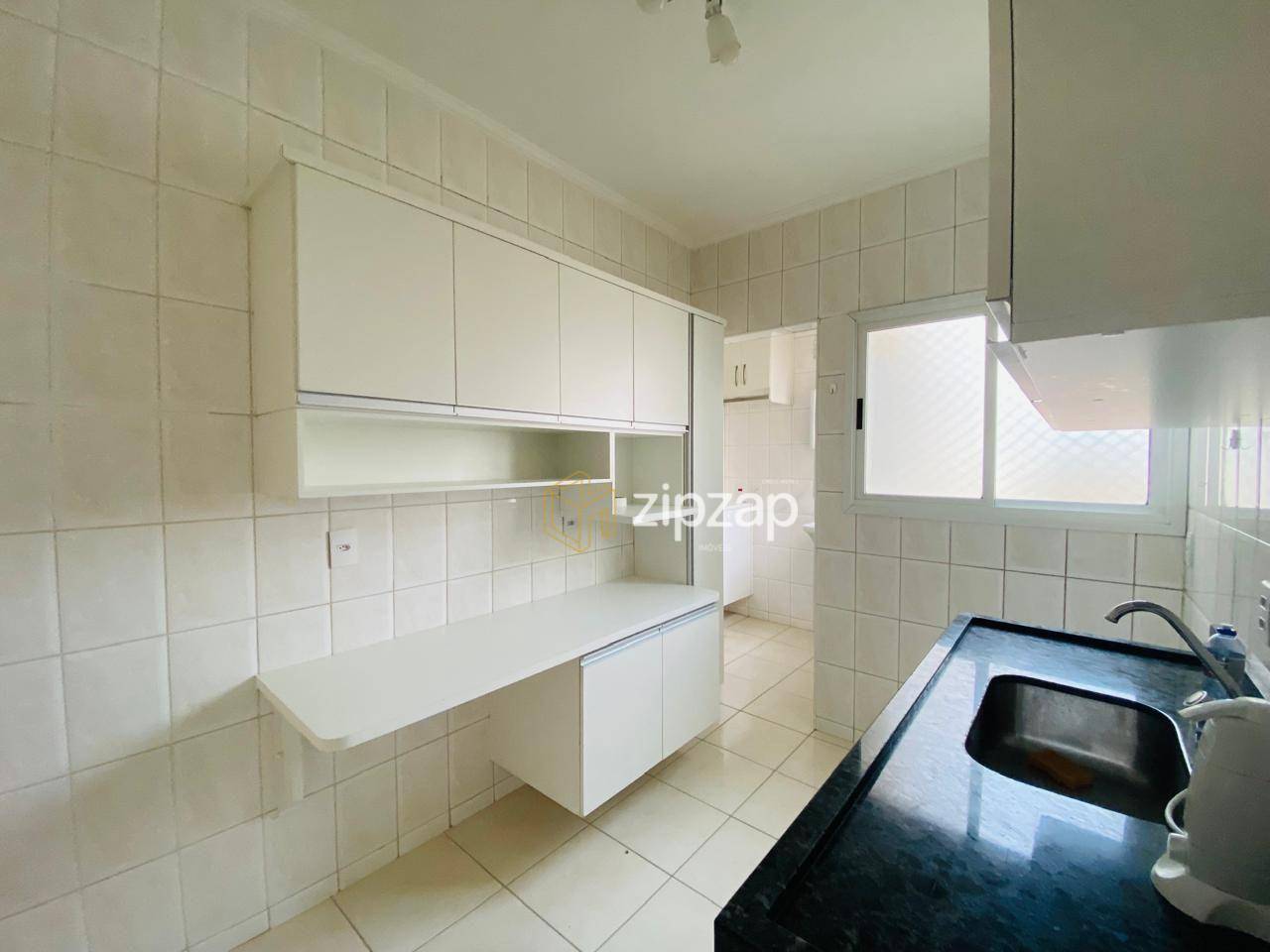 Apartamento para alugar com 3 quartos, 81m² - Foto 8