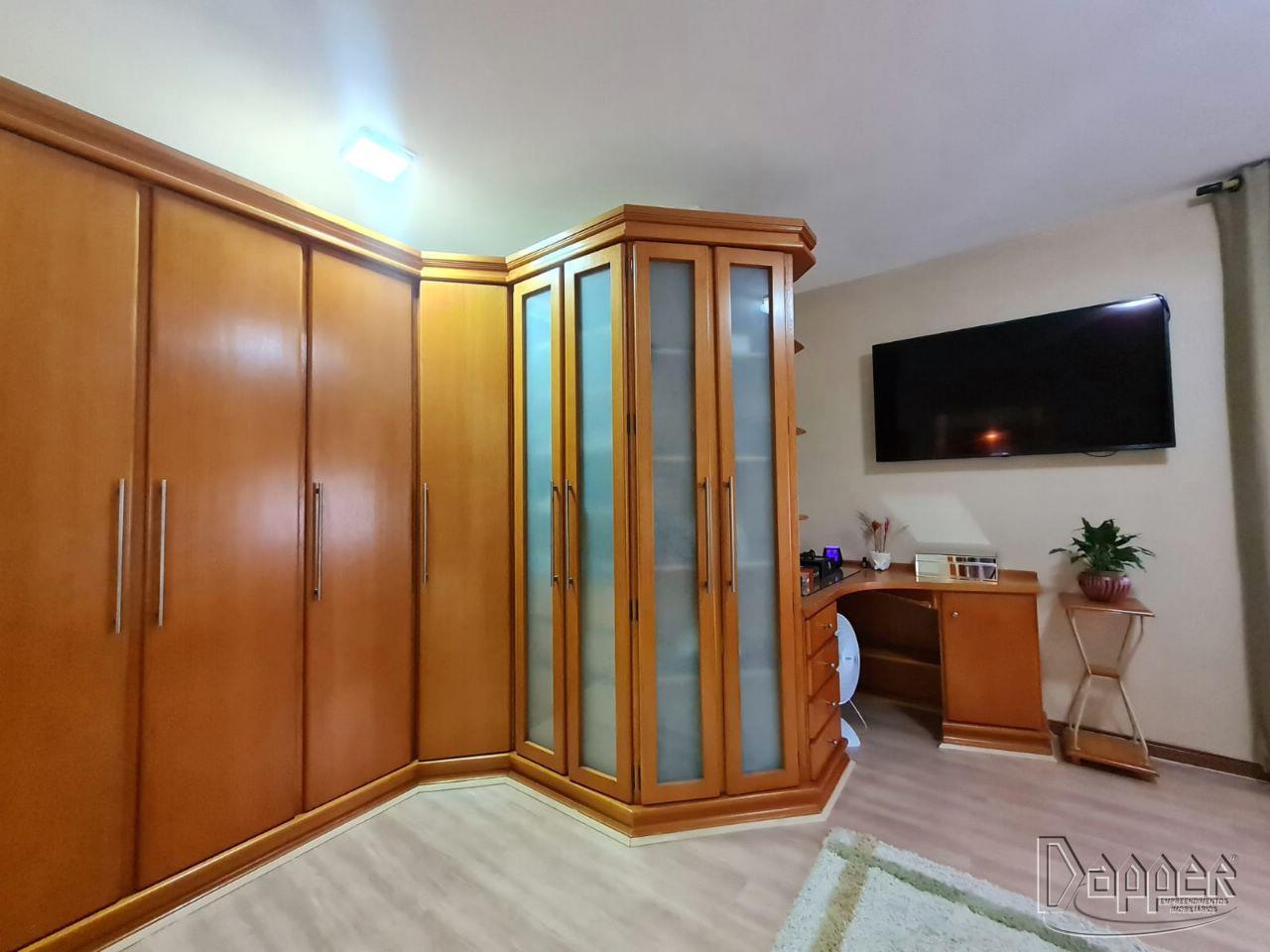 Apartamento à venda com 3 quartos, 170m² - Foto 10