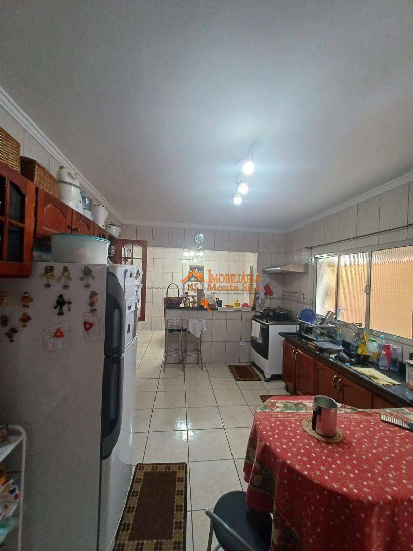 Sobrado à venda e aluguel com 3 quartos, 230m² - Foto 41