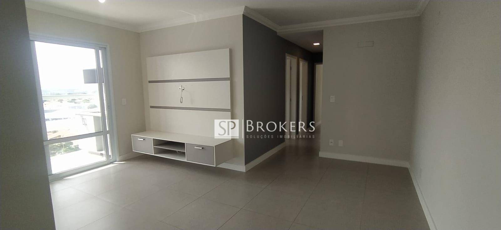 Apartamento à venda com 3 quartos, 81m² - Foto 1