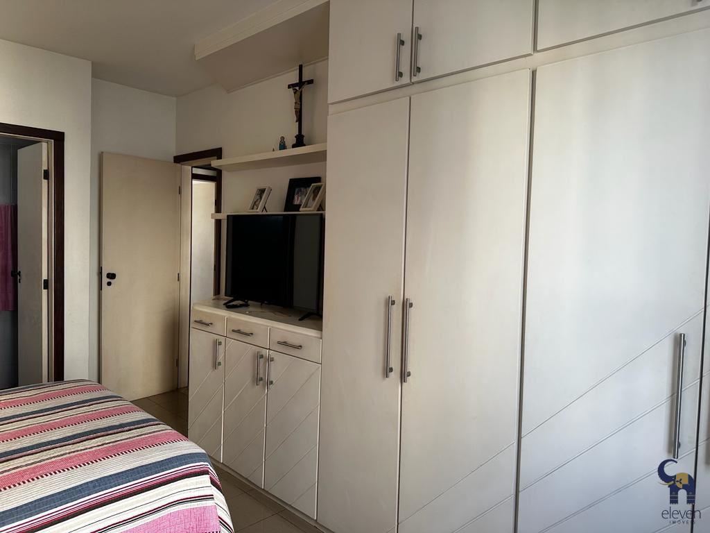 Apartamento à venda com 3 quartos, 120m² - Foto 12