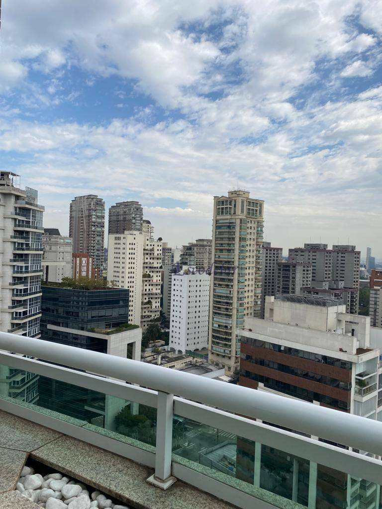 Apartamento à venda com 4 quartos, 305m² - Foto 18