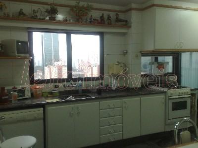 Apartamento à venda com 3 quartos, 250m² - Foto 8