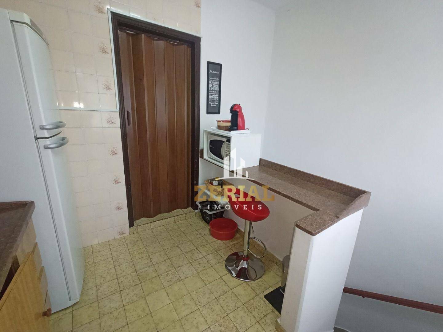 Sobrado à venda com 3 quartos, 332m² - Foto 28