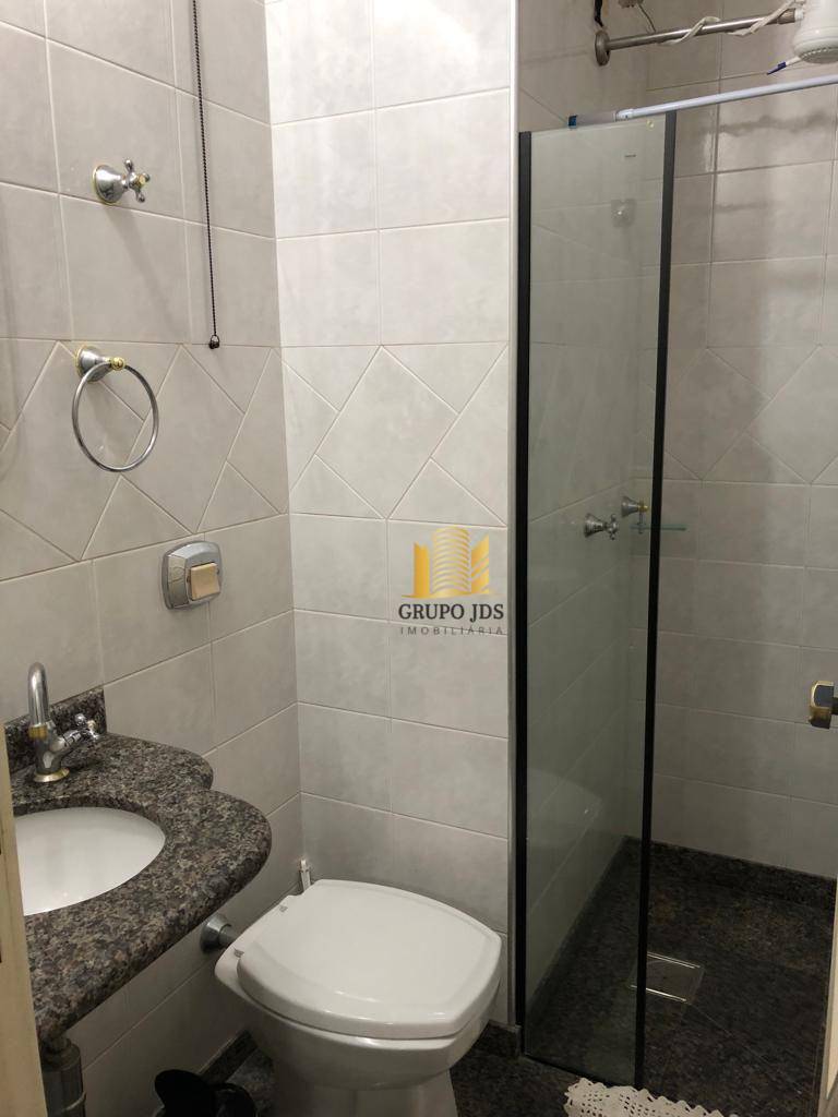 Apartamento à venda com 2 quartos, 79m² - Foto 9