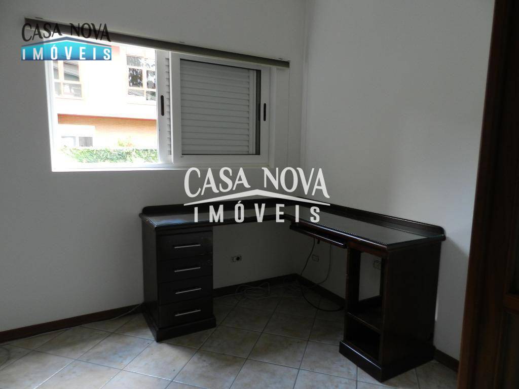 Casa de Condomínio para alugar com 3 quartos, 325m² - Foto 16