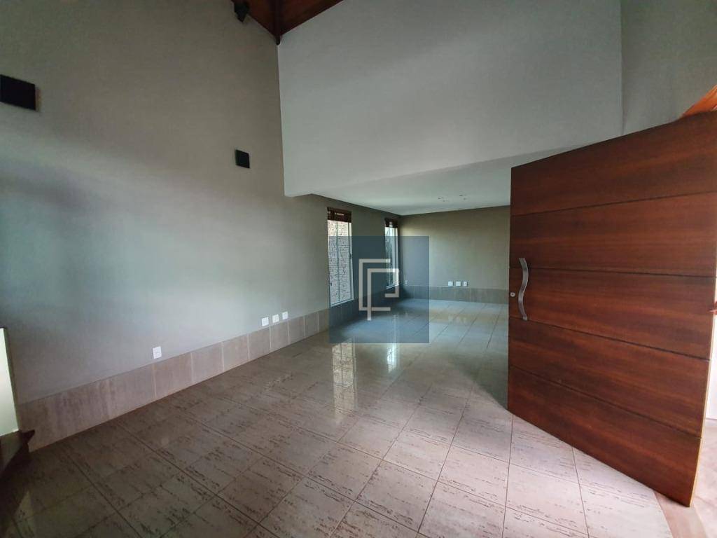 Casa à venda com 4 quartos, 394m² - Foto 3