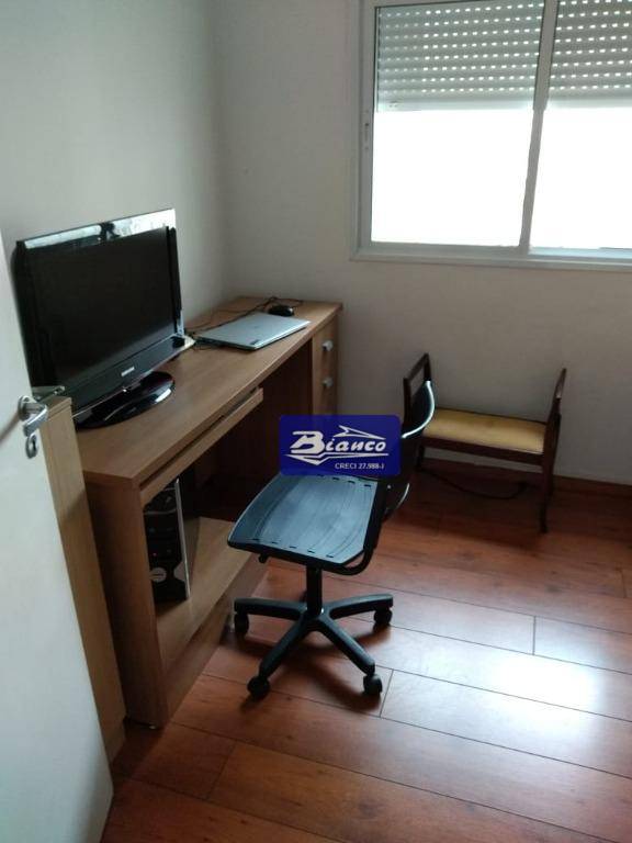 Apartamento à venda com 3 quartos, 134m² - Foto 8